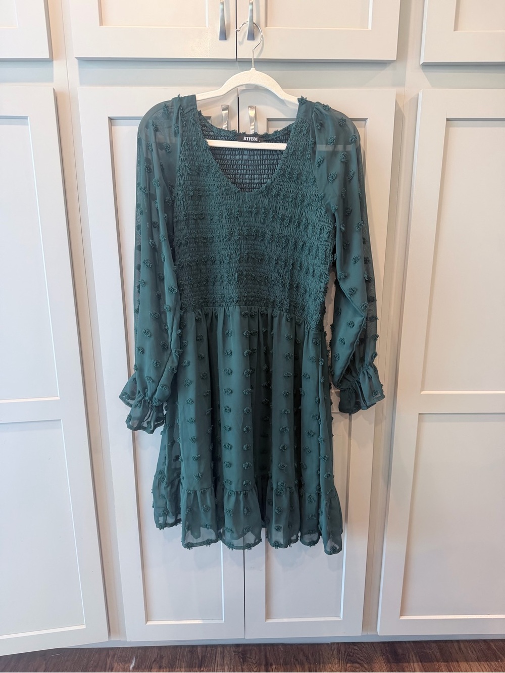 Smocked Ruffle-Hem Women’s ' Dress in  Green